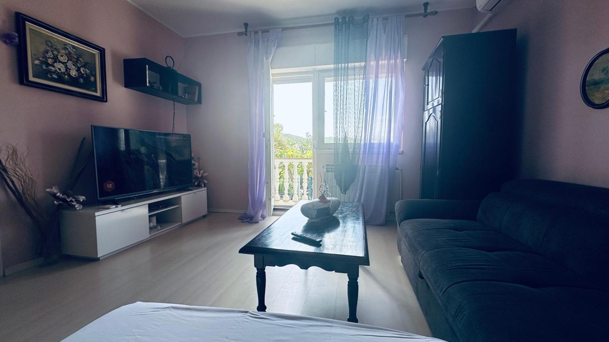 Apartments Anica Supetarska Draga Ngoại thất bức ảnh